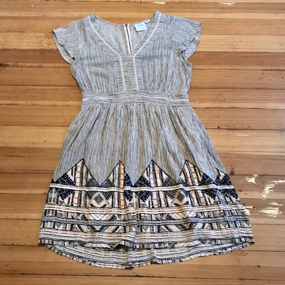 Anthropologie Dresses & Skirts - Anthropologie Vero Moda border cap sleeve dress.